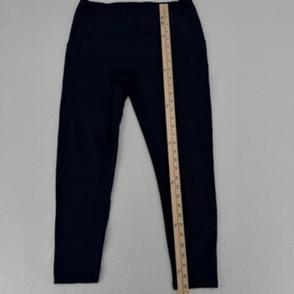 Zella Black High Rise Pocket Leggings Large NWOT Athleisure - Picture 10 of 15